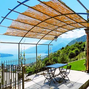 https://villa-valuri-vista-magnifica-sul-lago-di-como.it-lombardy.com