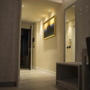 https://palazzo-domanto-apartments-parma.emilia-romagnahotels.net
